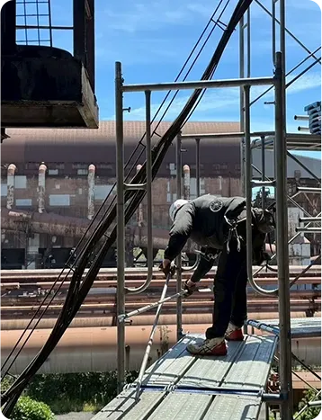 足場の現場写真11